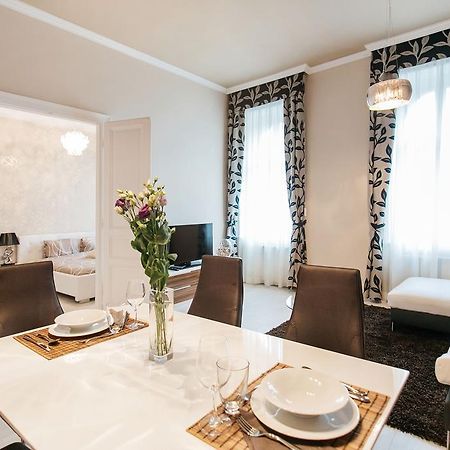 Parliment Luxury Apartment Budapest Bilik gambar