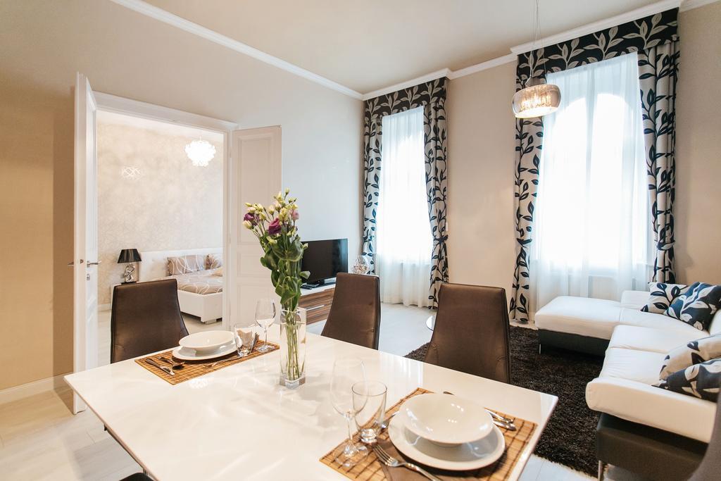 Parliment Luxury Apartment Budapest Bilik gambar