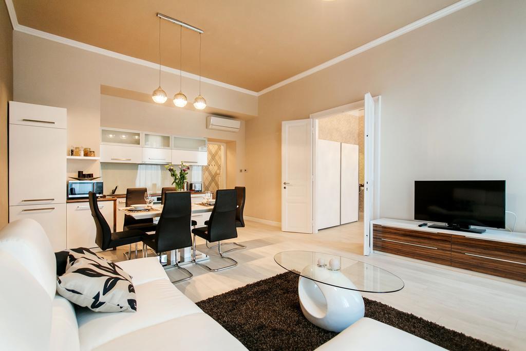 Parliment Luxury Apartment Budapest Bilik gambar