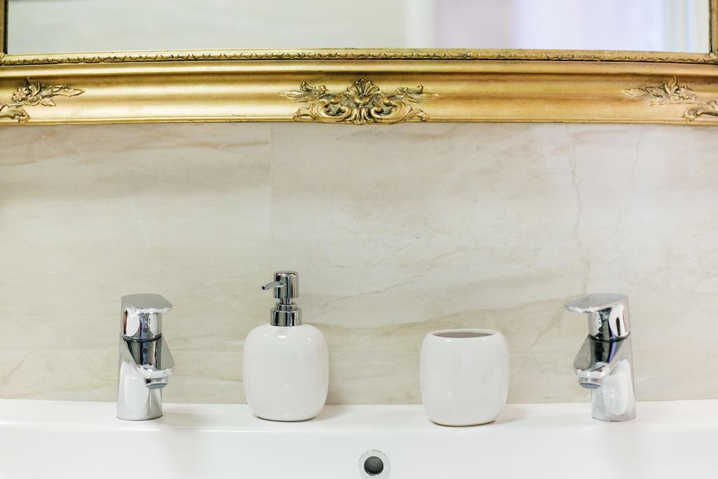 Parliment Luxury Apartment Budapest Luaran gambar
